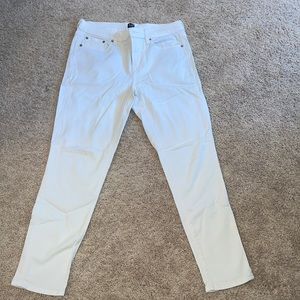 GAP denim size 28 regular white jeans